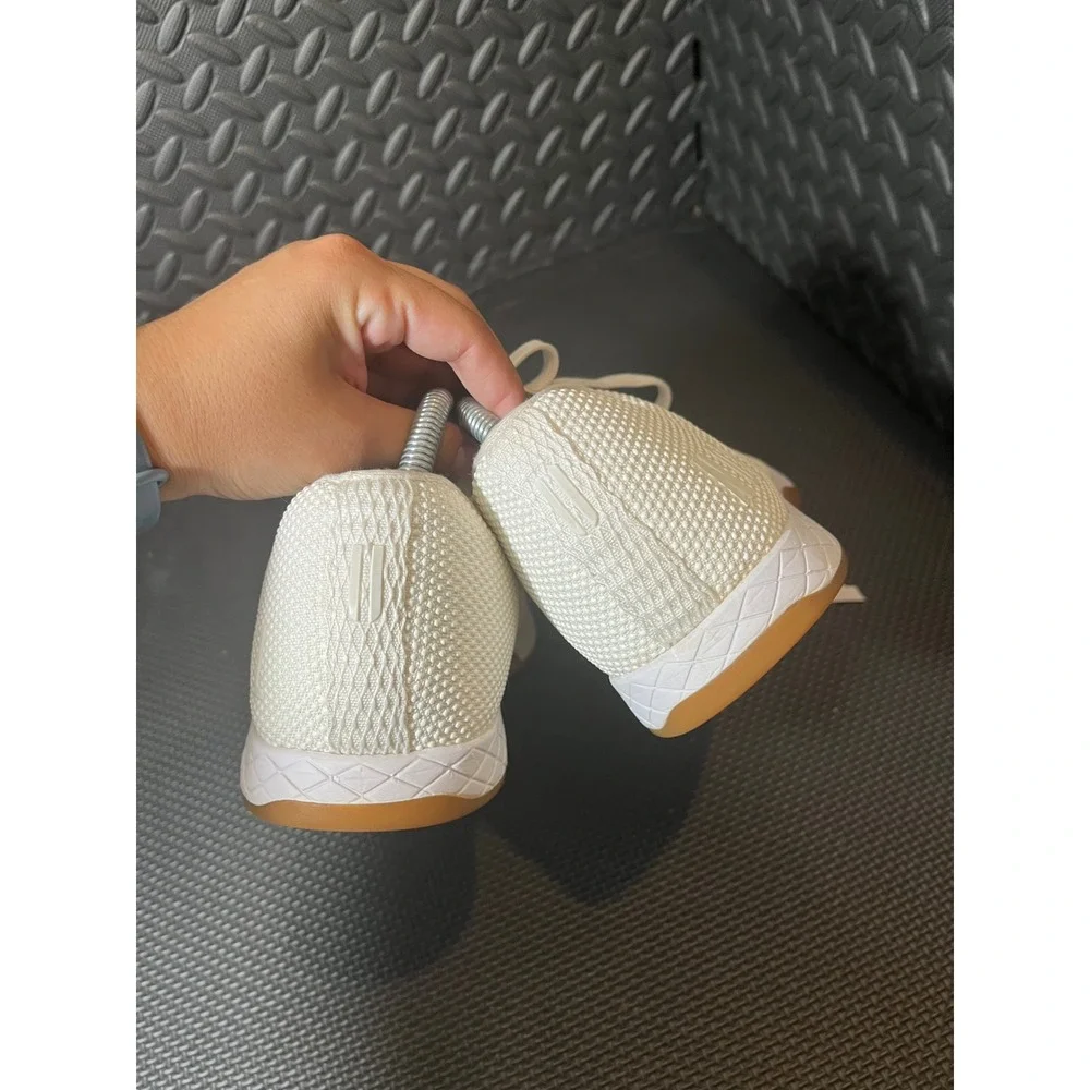 NOBULL Outwork Training Shoes Mens 9 Womens 10.5 White Gum Sole SuperFabric